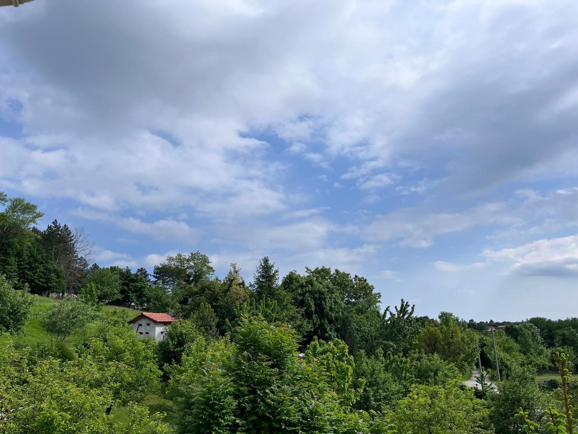 Apartment Vista Lupoglav  Екстериор снимка